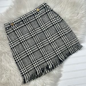 Zara Black and White Tweed Skirt sz. S